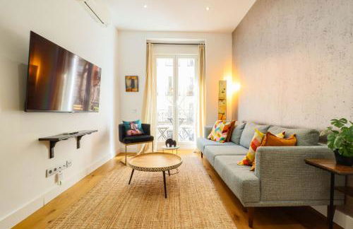 Chamberi Boutique - Photo 13