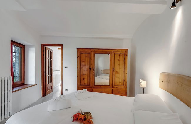 Garden Home - Photo 3