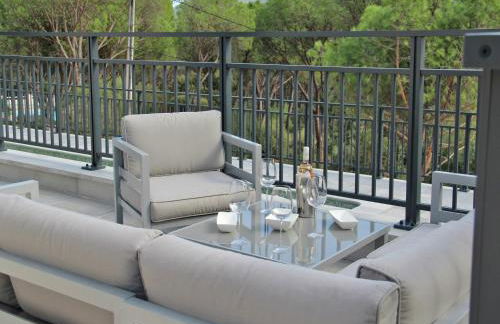 State of the Art Fixtures Villa in Vidauban with Pool - Photo 26