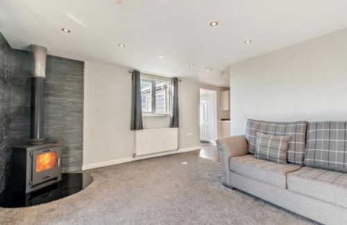 2 Bed in Llwyncelyn 94044 - Photo 6