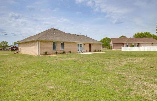 Patio and Spacious Yard Home in Athens - Foto 21