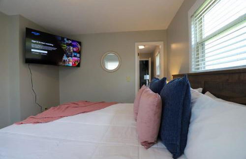 Serenity with Mountain Views 3BR Deckside Views - Foto 33