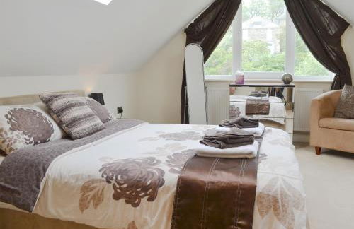 Oswald House - Photo 10