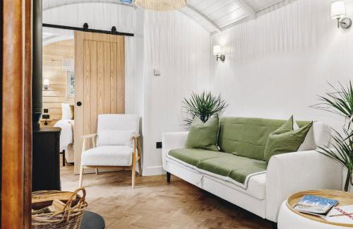 Nestledstays - The Grove - Photo 16