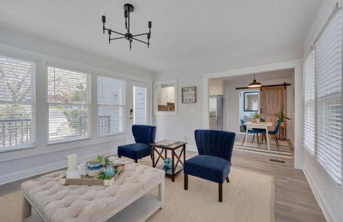 Cozy Fully-Renovated 2 BRM 2 Bath Near North Hills - Foto 25