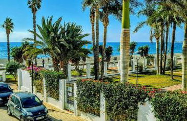 Beach panorama Caleta - Photo 25