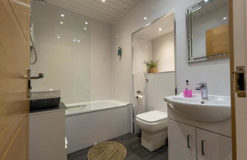 New 3-Bedroom Apartment Close to City Centre - Foto 22