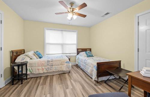 Luxury Lakefront Getaway Near Atlanta and Perfect for FIFA Visitors - Foto 46