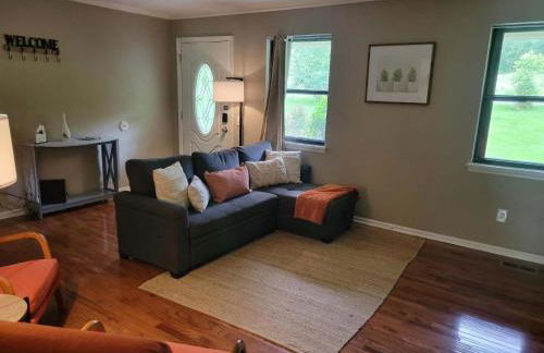 Country Lane Cottage- privacy & quiet neighborhood - Foto 23