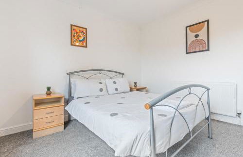 Awesome Coventry Home for Business Contractors and Suitable for families with Free Parking 14mins from NEC - Foto 20