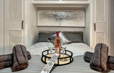 3 bed home in Tonypandy with Balcony View Room - Foto 29