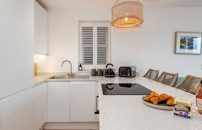 Midnight - Sea Views Town Centre - Foto 14