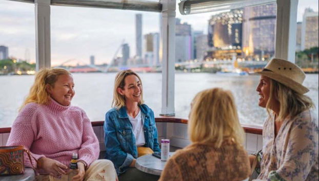 Giro in barca sul fiume Brisbane - Foto 4, Relax durante il giro in barca