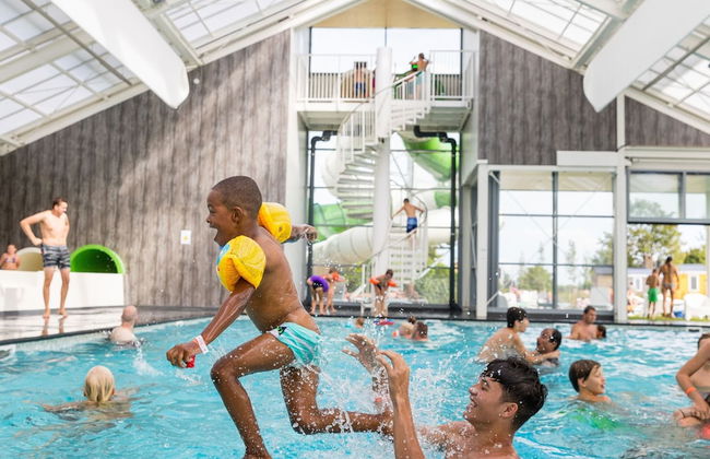 Cozy Chalet with Dishwasher near Lake - Foto 10