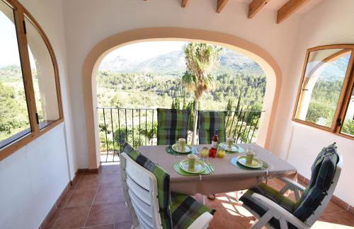 Mediterranean Escape with Garden - Foto 9