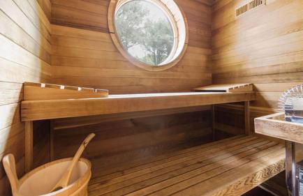 The Castle Rock Estate by Avantstay Steps From Arch Cape Beach w/ Hot Tub & Sauna - Foto 15