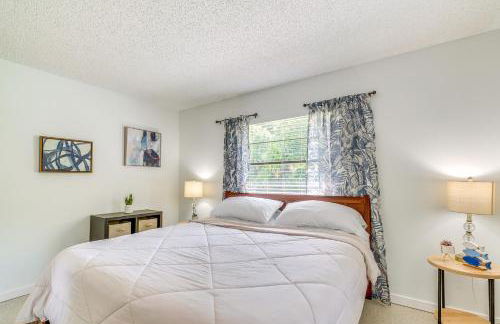 2 Mi to State Parks! Crystal River Home with Yard - Foto 16