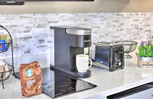 Peaceful Midway Studio with Mountain and Golf Views! - Photo 14