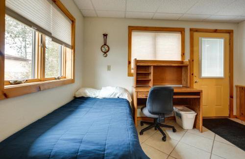 Boat Dock and Fire Pit Lakefront Monico Home! - Foto 19