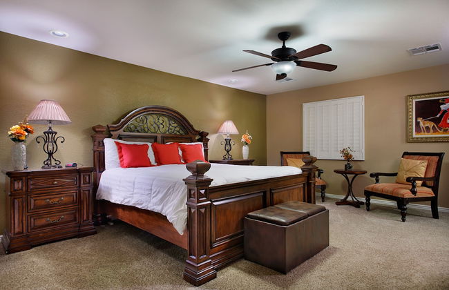 Private Playground: Golf Pool Table and Hot Tub! - Foto 3