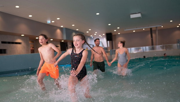 Appartements im Freizeitpark Weissenhauser Strand - Foto 4, Piscina