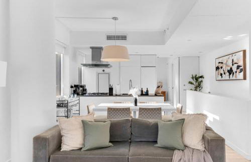 Lavish Two-Story Retreat in the Heart of Manhattan - Foto 9