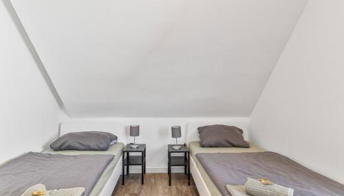 Worker Apartments Oberboihingen near Stuttgart, Nürtingen, Autobahn A8, Parking,Wifi,Smart,Smart TV - Foto 4