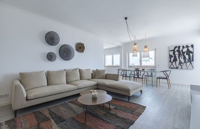 Luxurious Seaview Apartment in Estoril - Photo 22