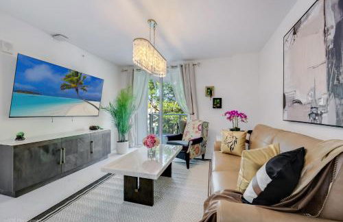 Lux 2BR City-View Retreat in Hollywood, 2nd Floor - Foto 63