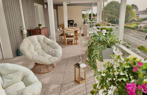 EUEXIA - À MARÉE HAUTE - Magnifique appartement climatisé 70 m2, Grande terrasse 42 m2, classé 4 étoiles - Foto 1