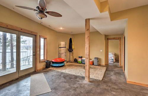 Private Dock Waterfront Gem on Lake of the Ozarks - Foto 12