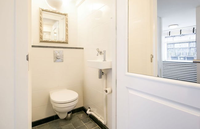 Modern Holiday Home in Groede With a Terrace - Photo 19