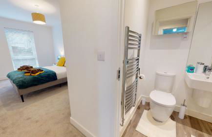 Luxury 2 Bed Apartment with Parking near London - Foto 32