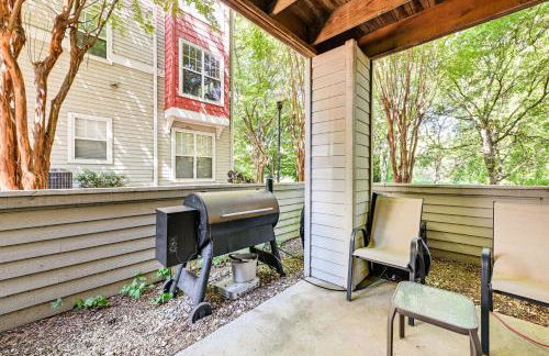 half Mi to Bank of America Stadium Uptown Condo! - Photo 3