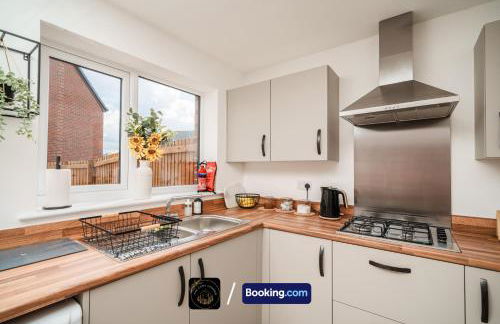 Manchester 3-Bed House l Free Parking l WiFi l Your Home Away From Home hosted by The Cosy Corner Nationwide - Foto 14