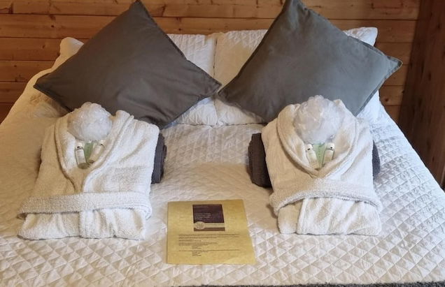 Glamping Cabin - Great for Hikers - Breakfast Inc! - Foto 2