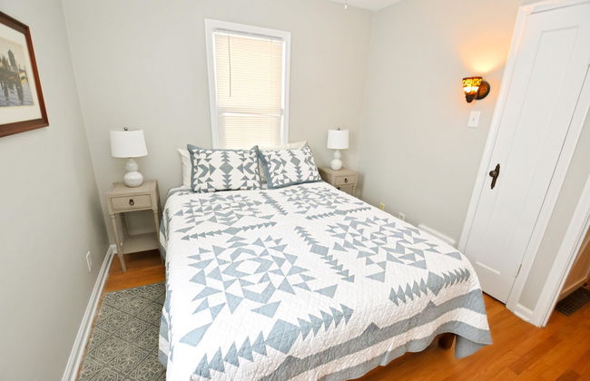 3 Bedroom Home 7 Blocks From ND Firepit 54231 - Foto 10