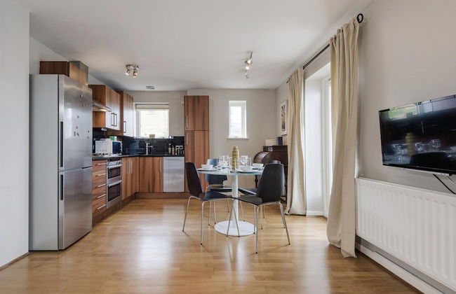 Panoramic Docklands Home With Waterfront Views by Underthedoormat - Foto 17