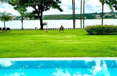 Casa Ipê - Beira lago- Lake View - Foto 2