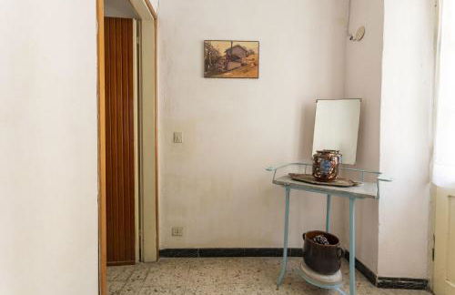 Sciura Elena's Terrace With Lake, Mounts & Valley by Halldis - Foto 42