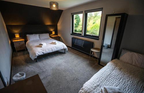 FAMILY FRIENDLY, HOT TUB, Fire Pit, Spacious & Modern - Foto 30