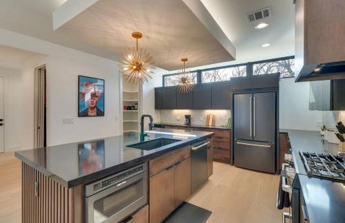 Architectural East Austin Home with Pool & Casita - Photo 40