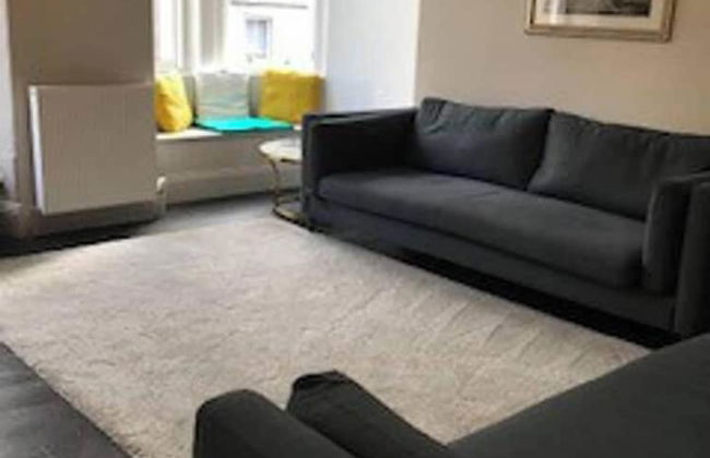 JOIVY Iconic Cockburn Street 4 Bedroom Apartment: Heart of Old Town - Foto 98