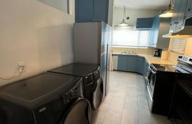 Entire Home 3 bds 2 bats - Foto 39