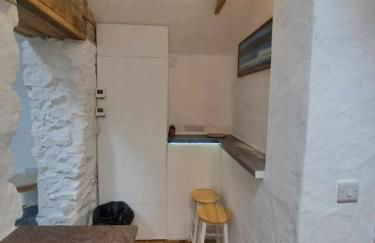 the anchor light - Photo 6