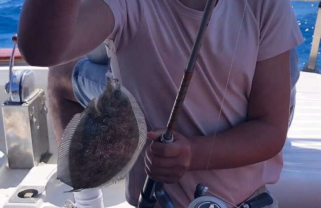 Capitán Manolis Pesca con barbacoa en el barco - Foto 29