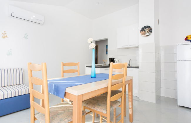 Scenic Elegant Apartments Krk With Balcony and Pool - Photo 27