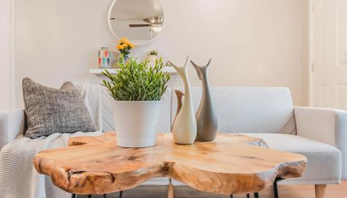 3Bedroom 2Bathroom close to historic downtown fast wifi - Foto 2