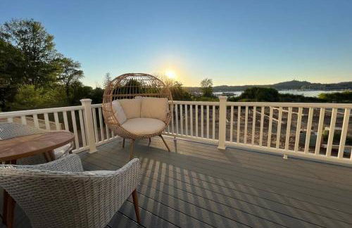 Hot Tub - Saugatuck - Douglas - Luxury Home Sleeps 8 - Foto 18
