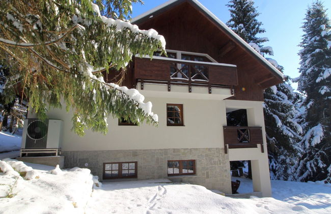 8 bedroom House in Harrachov with garden - Photo 35